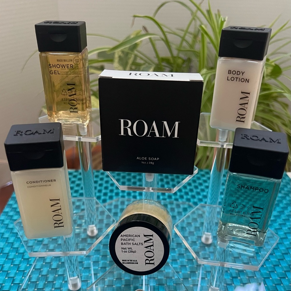 William Roam ROAM 6pc Hotel Travel Set Bath Body Toiletries + Bonus Pouch 1oz Ea